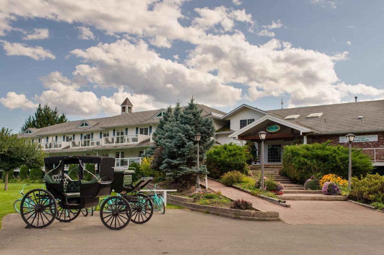 South Thompson Inn & Conference Centre Kamloops Bagian luar foto